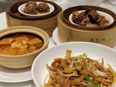 -万龙洲海鲜(大兴绿地缤纷城店)