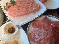 -小天鹅火锅·一线江景洪鼎旗舰店(洪崖洞店)