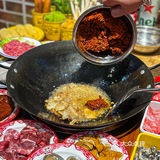 来吃这家地摊火锅，为的就是实现🆓啤酒畅饮‼️