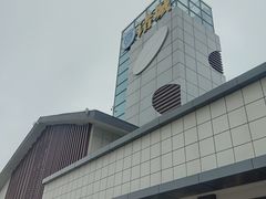 -诸城服务区-停车场