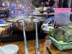 -牛一煲美食(江高店)