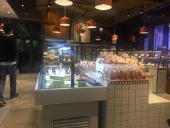 -Dough&Joe团憩(瑞虹天地月亮湾店)