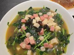 -吴越荣记苏州菜·松鼠桂鱼100%活鱼现做(斜塘老街店)