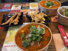 -何记花甲(海岸城旗舰店)