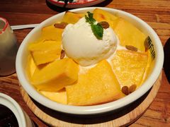 -新白鹿餐厅(银泰西湖文化广场店)