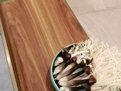 -品也·鲍鱼鸡火锅(皇庭广场店)