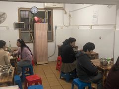 -胖子水煮(铁路三村无任何分店)