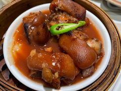 子姜酱香猪手-喜势点·糖沙翁手工茶点·本地人茶居(永庆坊店)