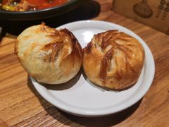 烤千层破酥包-云海肴云南菜·蒸汽石锅鱼(北京良乡华冠店)