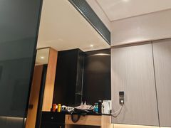 -上海虹桥西郊假日酒店