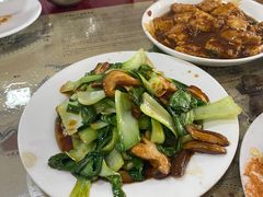 -北京龙庆四季香农家饭庄·灶台鱼·碳烤虹鳟鱼(龙庆峡店)