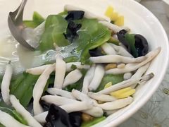 -轩记海鲜餐厅·四十五年老字号·经典粤菜(西区彩虹店)