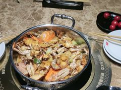 -七欣天香辣蟹火锅(常熟珠海路万达广场店)