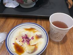 -云阿蛮云南生烫牛肉米线(奉贤路店)