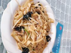 -天天向上素食餐厅(五台山店)