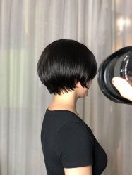 -十六番发型师事务所