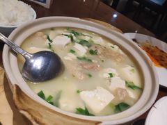传统老酥肉炖豆腐-眉州东坡·熊猫主题餐厅(枫蓝店)