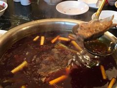 -忘情水鱼头·鲜鱼火锅(滨江中路店)