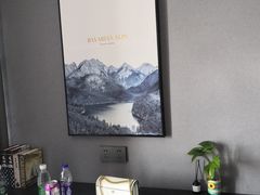 -欧辰国际酒店(重庆欢乐谷轻轨站店)
