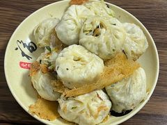 -依云煎包店