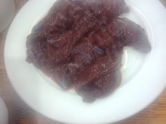 -五指山生态小黄牛(皮皮虾海鲜广场店)