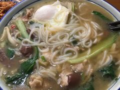 -邱芳粉店(迎宾大道旗舰店)