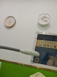 -苗医生专业祛痘·皮肤管理