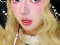 -金夫人化妆摄影职业培训学校