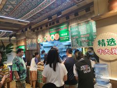 -云阿蛮云南生烫牛肉米线(奉贤路店)