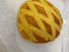 榴莲小菠萝-面包新语(KKMALL京基店)