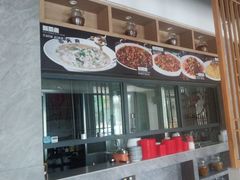 -严记小天府酸菜鱼(西四路店)