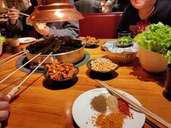 -梁山烤肉(李逵店)