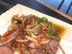洋葱烧土猪肉-翁大胖媽媽菜(银海店)