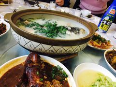 -天乐农家鱼头王(天目湖店)