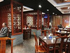 大堂-老兰家传统烧烤炒菜泡馍(小南门店)
