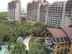 -三亚湾海居铂尔曼度假酒店