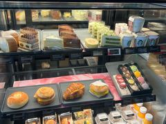 -星巴克臻选(威海威高广场店)