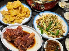 -靠山屯东北农家菜(八龙桥雅苑店)