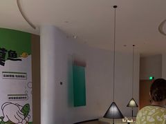 -涨巢·潮玩水疗局