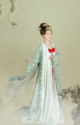 -盘子女人坊生日照·摄影馆(华强店)