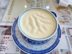 -广信牛奶甜品世家(台东店)