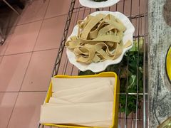 -丫丫汤膳打边炉(宏府408坊店)