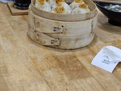 蟹黄小笼汤包-常鲜德乐购迎桂馒头店(麻巷公寓店)