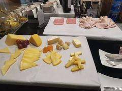 -OPEN開全日自助餐厅·西餐·海鲜(佛山希尔顿酒店)