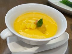 -艾美中餐厅·融合菜·海鲜·椰子鸡火锅(石梅湾艾美酒店)