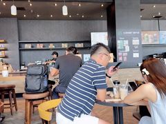 -星巴克(七宝领展广场1F店)