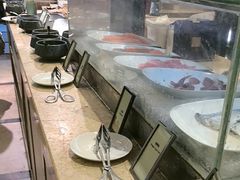 -大中华希尔顿酒店-念自助餐·嗨啤·小龙虾