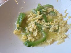 -侬佳蒸菜馆(听潮店)