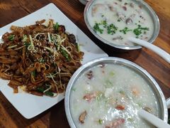 -南记食粥坊·宵夜大排档(卫国路店)