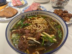 -镇南锅盖面馆(解放路店)